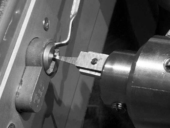 Bostanlı'da kapı açma hizmeti